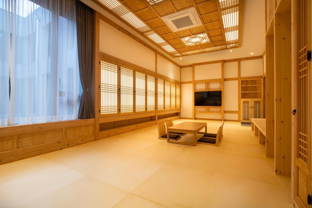 Jeonju Tourist Hotel Kkotsim Kültér fotó